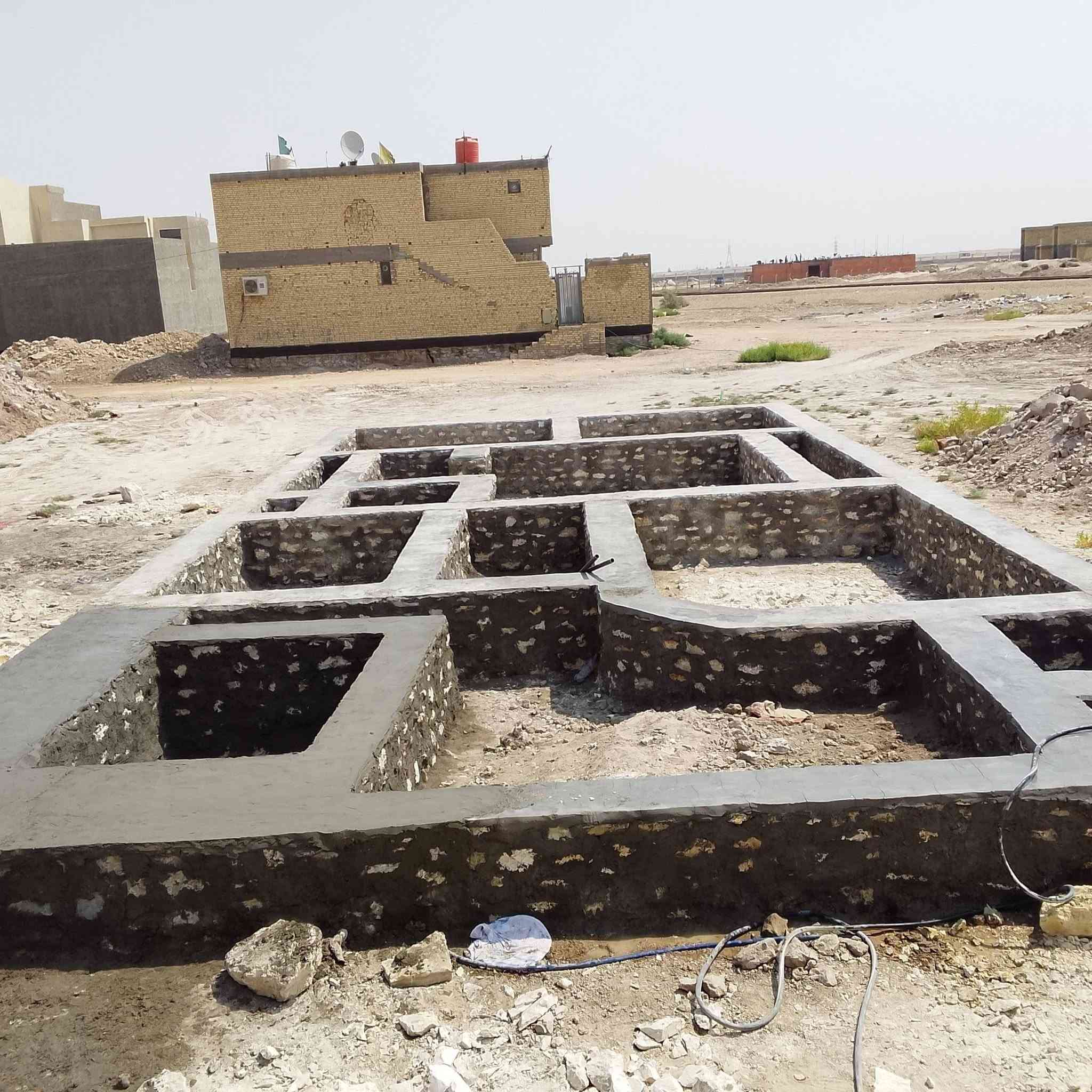 شقل حسب الطلب باشراف عباس ال مري بناءً حجر الأساس تلفون ***********

