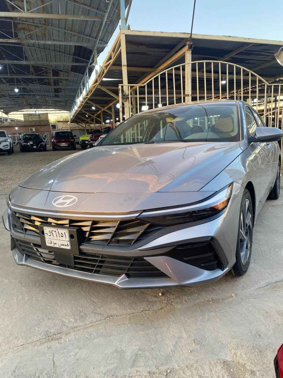 ***********
النترا ٢٠٢٥ فول بدون رقم ماشيه ٢٧ ميل مشي امريكا حادثه صبغ ربع البنيد فقط الباقي كفاله 
مواصفات 
فتحه شقف
بصمه تشغل وابواب وجنطه
ويل كب كروم ١٧
شاشه دجتل 
رادارات امامي وجانبي وخلفي 
داخل رصاصي بلكامل
سايد بريك دكمه كهربائي
لد امامي وزنون ولد خلفي 
مكاني بلحله
