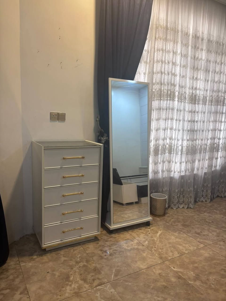 غرفة تركية • بغداد الكريعات • مرايات