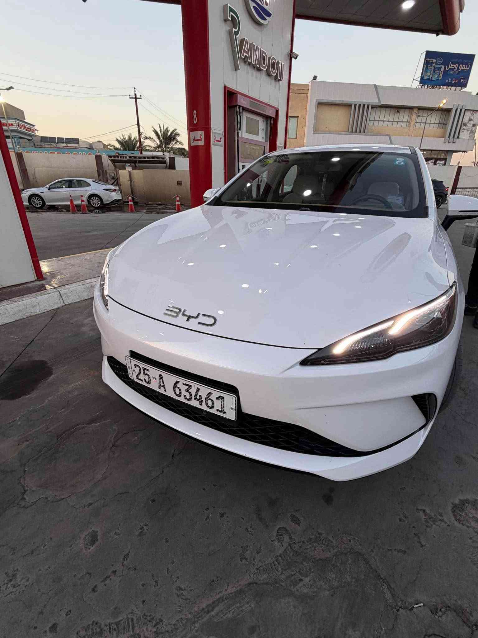السلام عليكم
Byd سيل 5 موديل 2025
رقم كركوك تحويل مباشر
كفاله عامه من الصبغ والتبديل والبارد
العداد الكُلي 47 
غراضها كاملة ومامستخدمة كلشي على وضع الشركة
بصمة + كارت✅

للاستفسار ***********
📍العنوان كركوك واسطي كركوك, العراق
