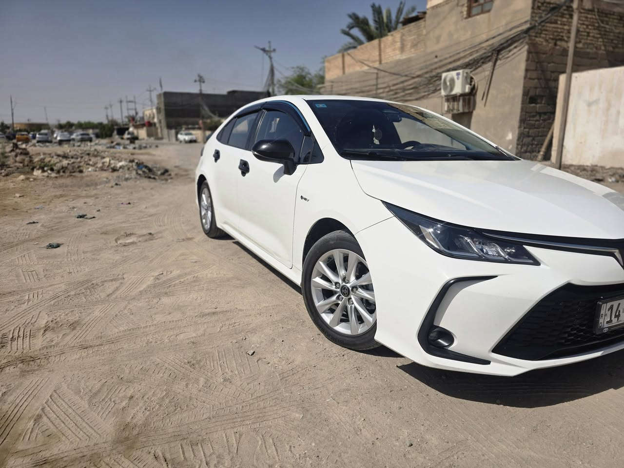 سلام عليكم 
كورلا هايبرد موديل 2024 مامفتوح بيه اي برغي على وظع الشركه بيه بارد قليل الصوره مرفوقه بالمنشور ماشيه 63 الف قابل للزياده السعر 145 وبيه مجال حك الجيه رقم بصره حره بسمي تحويل مباشر عنواني البصره ***********
سياره مرتبه دواخل كاربون سستم خارجي دوشمه توني شاده تخم تاير صار سبوعين من شديته باتري جديد صار شهر من بدلته كل نقص مابيه
