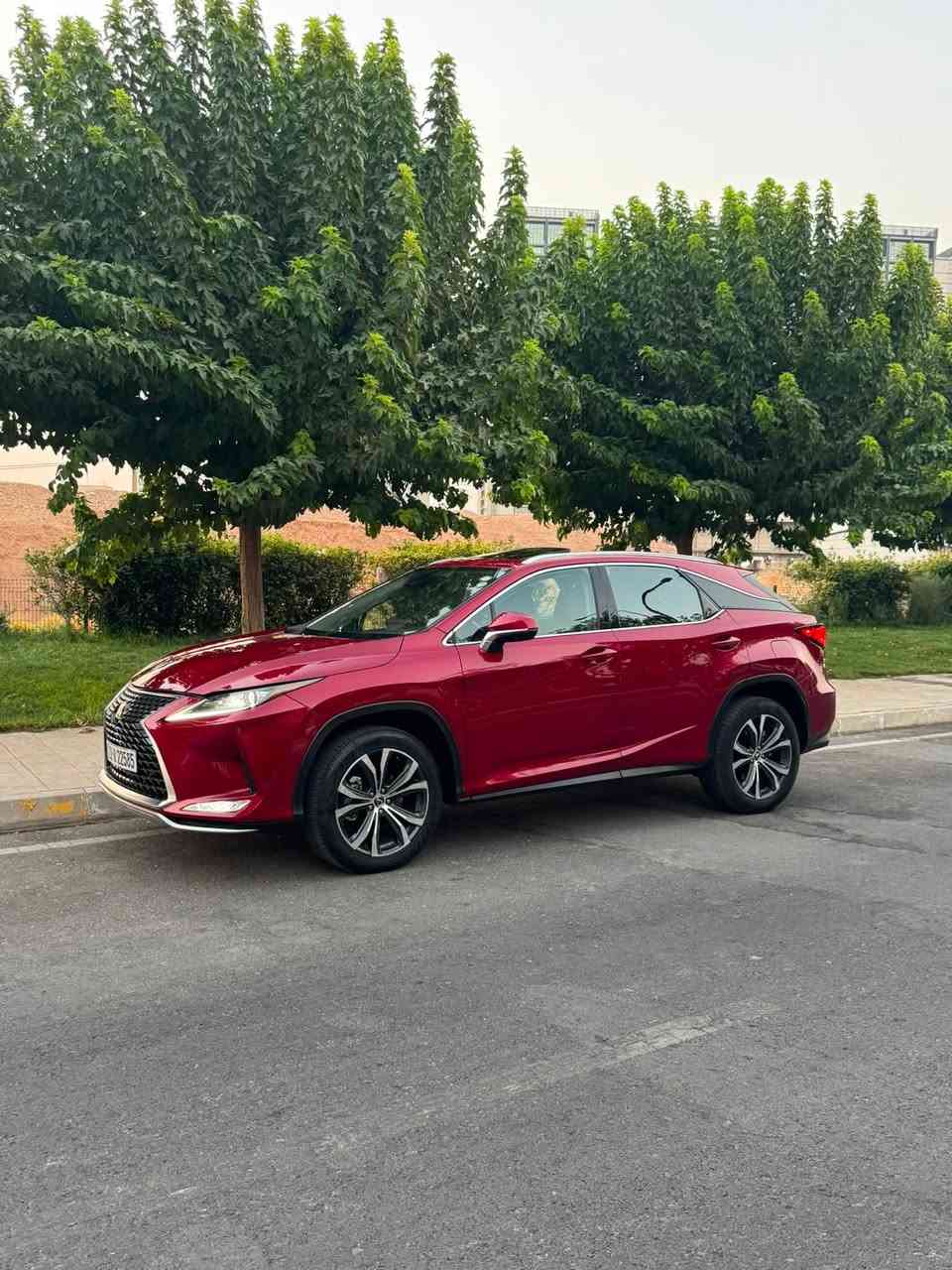 ليكزز RX350 موديل ٢٠٢٢ مواصفات امريكي فول مواصفات ٥ كامرات و تبريد و تدفئة رادارت تحكم كامل ماشي ٦٥ الف محرك ٦ سلندر مرقمة اربيل جاهز بدون نقص سعر ٢٩٨ ورقة مرواس برقم شمالي حسب سيارة لمزيد اتصل ب 
***********
***********
