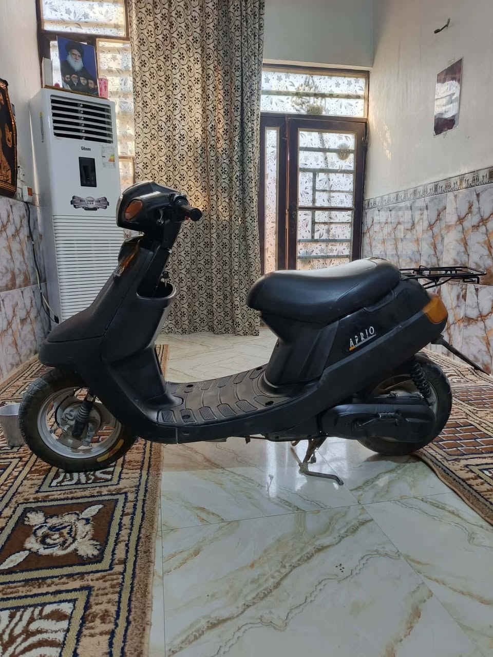 يا الله سلام عليكم شباب بطه للبيع مامفتوحه شرط مكينه خرسه وبلاديه لايت شغال  دراجه حلوه قفل جنطه قفل ستيرن شاصي نضيف سعره 250مكاني كربلاء حي نضال يم المستوصف ***********
