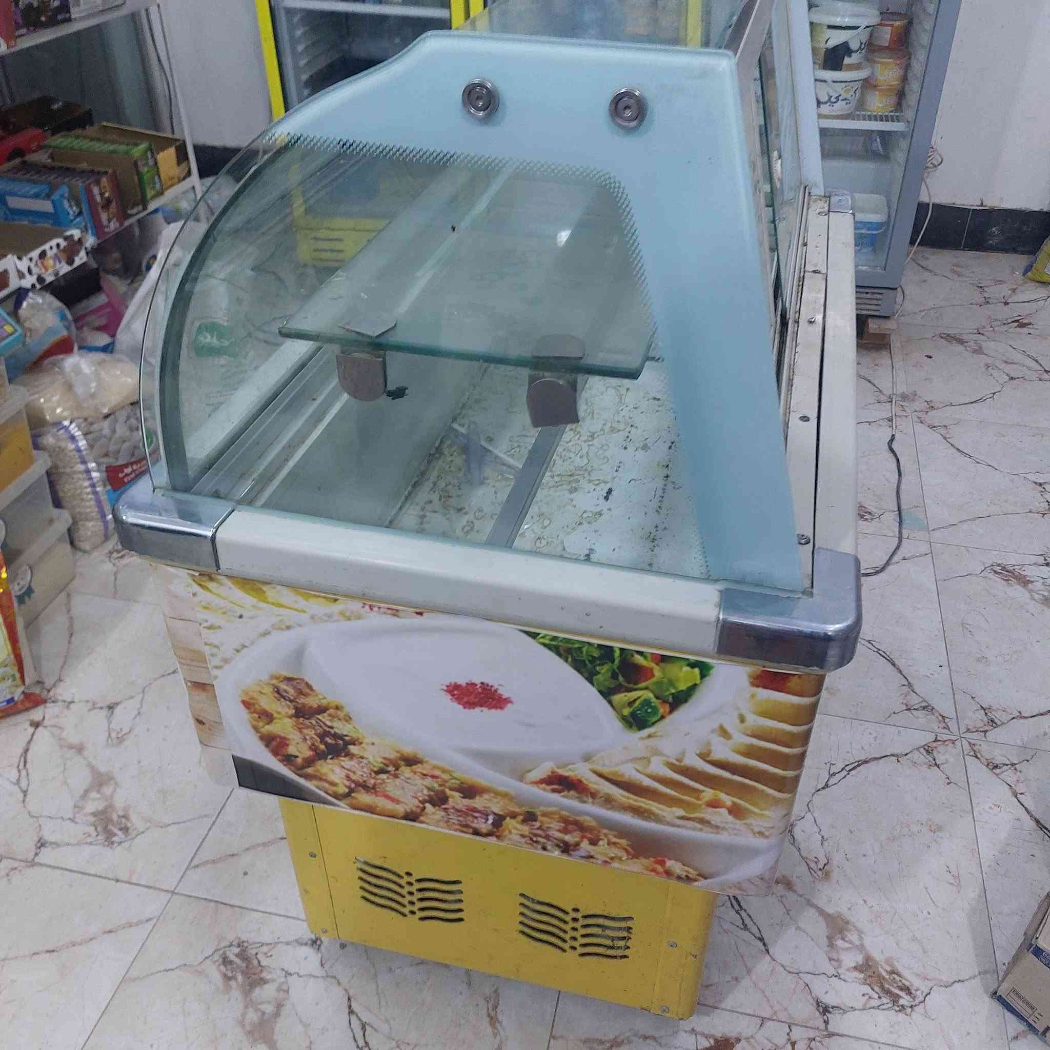 عارظه مال طرشي مال مقبلات للبيع تبريده خير من الله مكاني واسط الكوت منطقة البيضاء ***********
