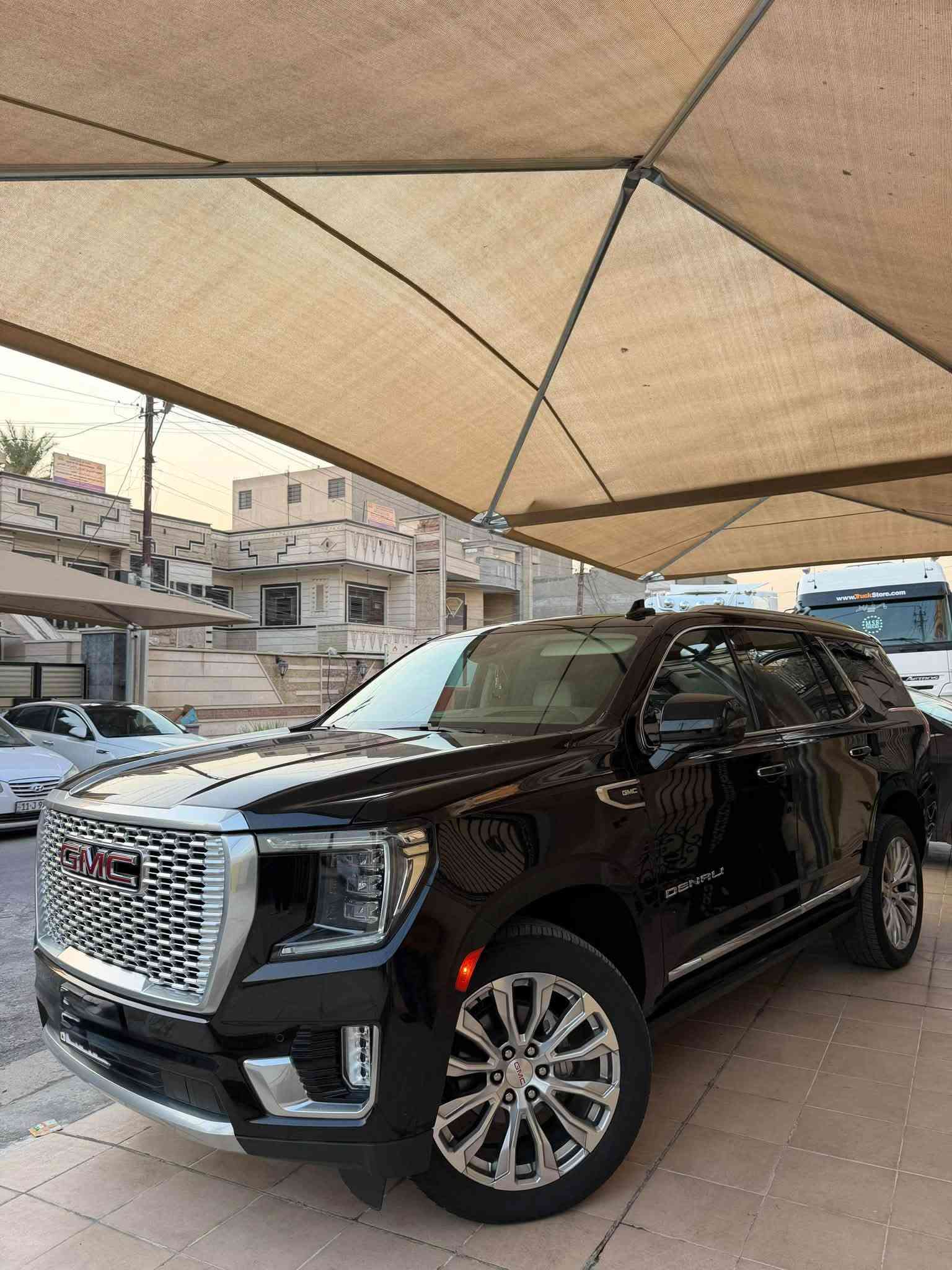 السلام عليكم 
GMC دنلي 
الموديل 2023 
المواصفات 
كشنات خزن 
تدفئة وتبريد الكشنات 
داخل كريمي 
شاشات تطبيق 3 
تحديد مسار 
رادار 
جكات 
كشنات منفضل 
داتو شو
كامرات 360 
دوسات كهرباء 
وباقي المواصفات المعروفه السياره خليجي وكالة المنصور ماشية 37 كفالة عامة ماعده رصعات 2 خفيفات السياره مغلفة ppf والجام عازل حراري السيارة نضيفة بمعنى الكلمة المكينة على وضع الشركة مكفولة السعر 54 يعني خمس شدات وربعون قابل لتفاوض شي بسيط رقم بغداد الرقم ***********
