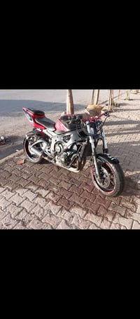 R6 • ياماها • محرك ما مفتوح