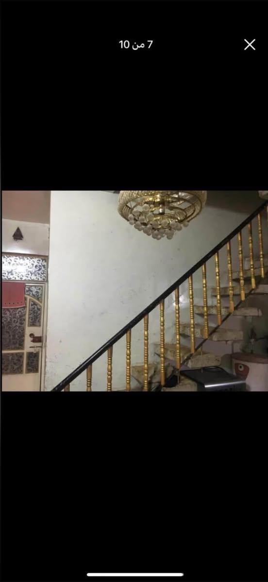 بيت للبيع ام الكبر. خلف معمل الغاز. مساحه 75 متر. واجيه 5. نزال 15 
بيت قاطين مسلح.  غرفتين فوك وحده جوه وستقبال وممر منعزل وحمام 2. سعر 130 مليون. للتواصل ***********
