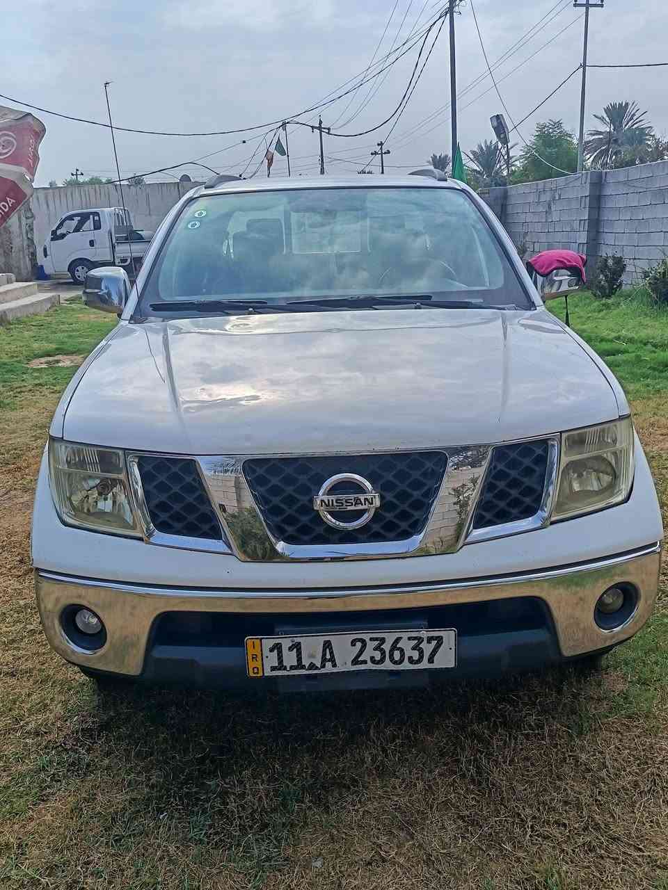 نيفار • ٢٠١٣ • عليه مجال