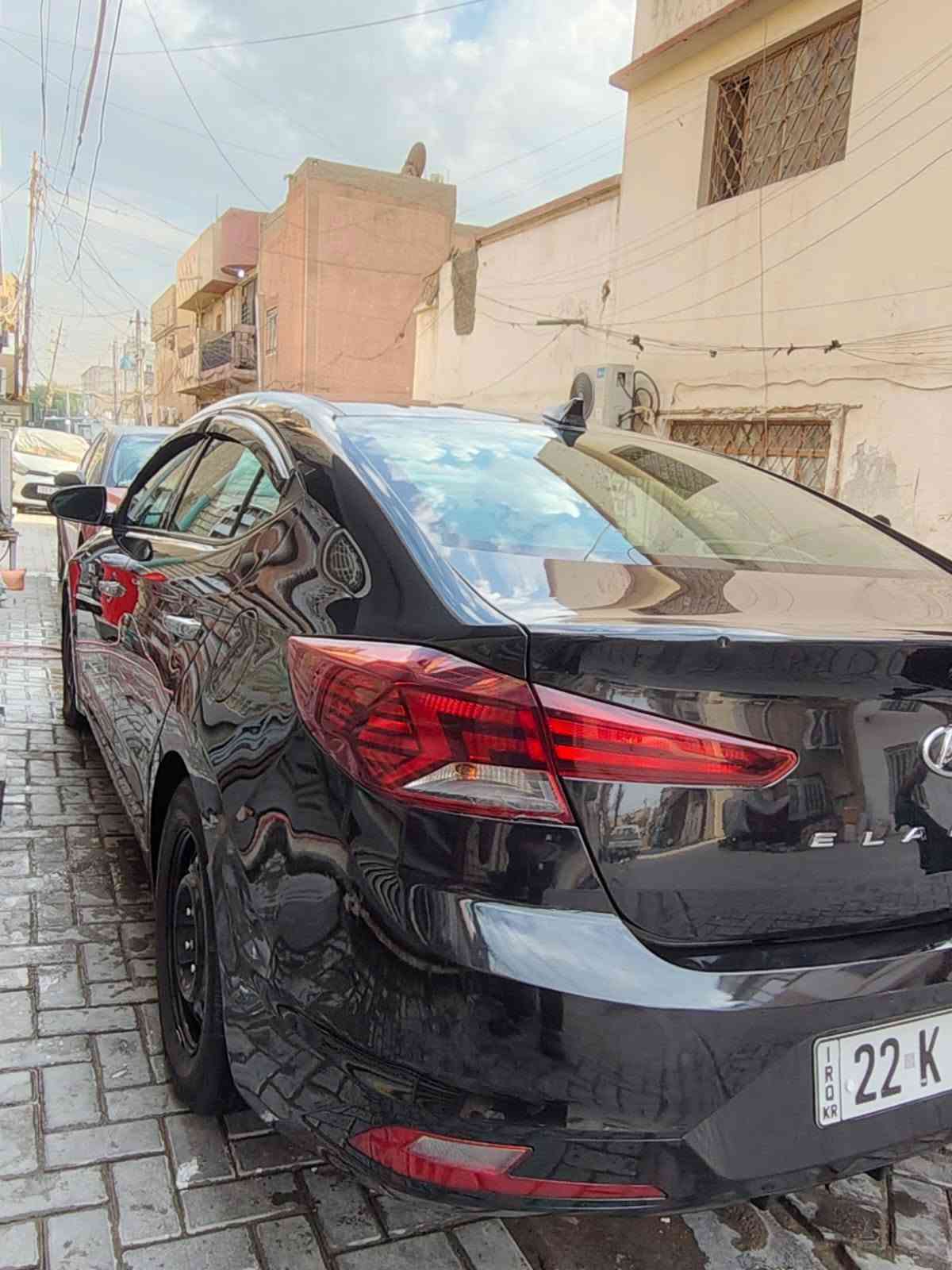 السلام عليكم
للبيع هونداي النترا 
وارد امريكي 
2019
مكينه 2000 دوش
كير AT
كير مكينه تبريد جاهزه
ماشيه ٨٧ ميل 
رقم اربيل 
هزه جديده
سنويه جديده 
حادثها جاملغ وبنيد 
بدون دواخل 
سونار مرفق 
مكان السياره بغداد الجديده
***********
السعر ١١٢ بيها مجال قليل حك الجيه
