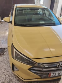 سلام وعليكم سياره انترا 20 صفره سياره بيها حادث ب امريكه شخط ومصلحي اس...
