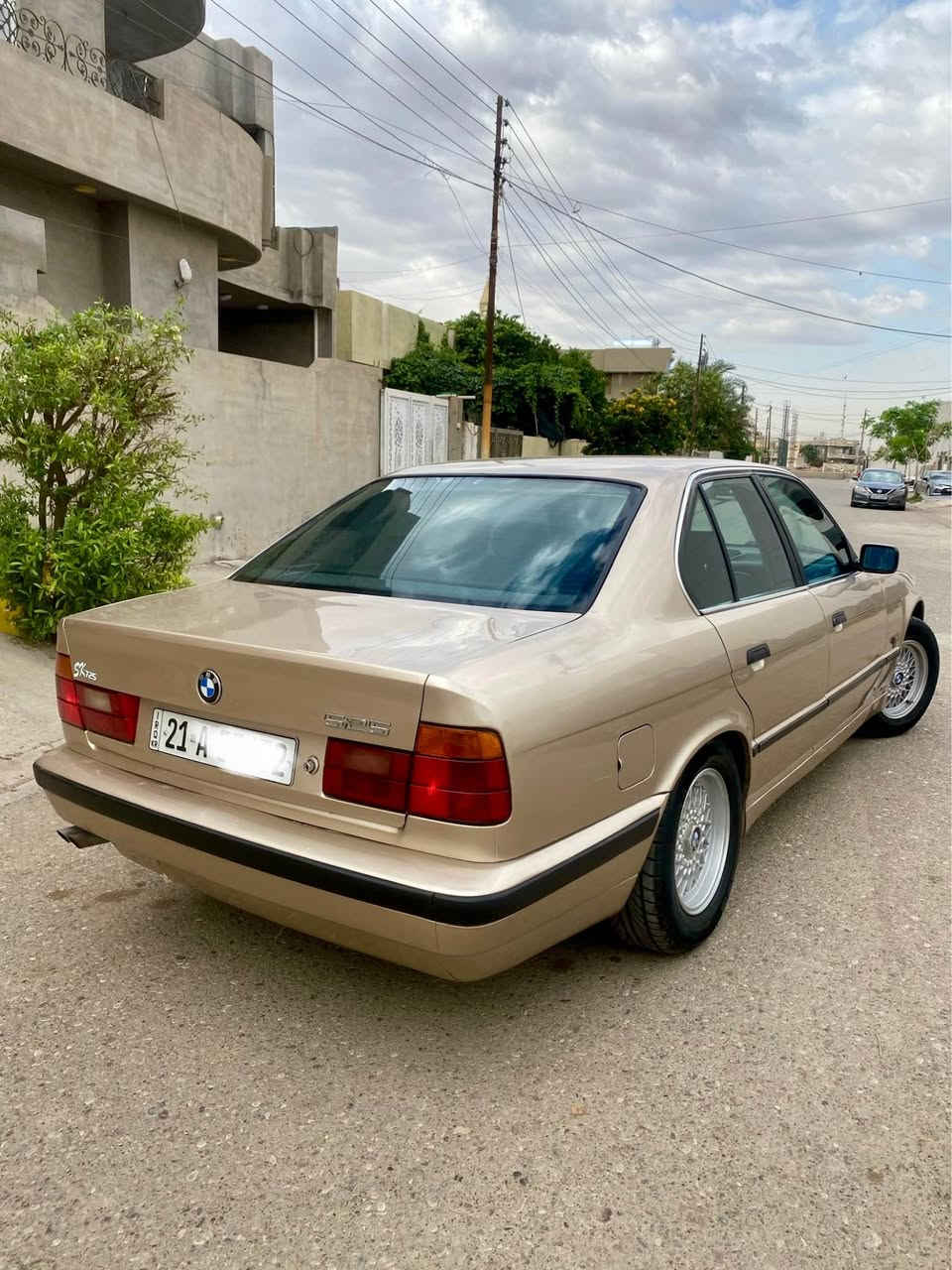 بي ام للبيع موديل 1992 اصل 525 🚘🚘

 سيارة نظيفه كلش مال جناي ومابي دينار مصروف 

 كلشي بشرط وعليه اطارات جديد نوعيه شبح ✅✅

رقم شمالي سليمانيه سنويه جديد ورقم جديد ✅✅

سعر 73 وبي مجال ✅✅

مكان السياره كركوك ✅✅

التعامل عل خاص او اتصال على رقم *********** كركوك, العراق
