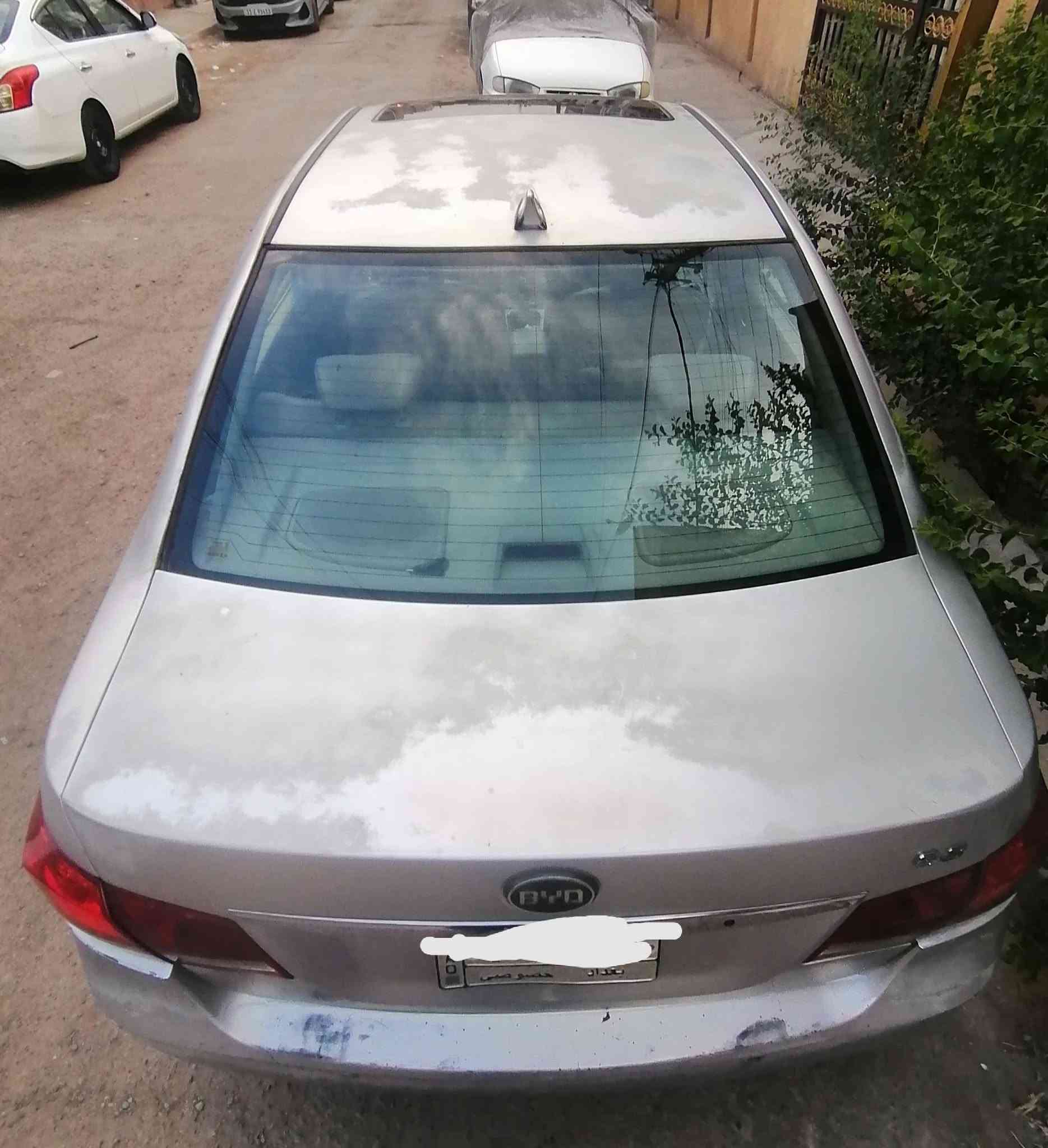 BYDسياره للبيع
استخدام شخصي 

موديل 2013 G3  
  محرك 1600 كير عادي المرغوب
 
عداد المسافة : 85  كم حقيقي 

تخم تايرات ✅ 
 ادامه كامله على السياره ✅

 بصمه  ✅ 
فتحة سلايد ✅ 
حساسات خلفية ✅
مقاعد جلد  ✅

🔴 صفحة السائق مصبوغه 

💰💰 
السعر 45 $  وبيها مجال

رقم الهاتف
 واتساب *********** 

رقم الماني بغداد
مكان السياره بغداد
