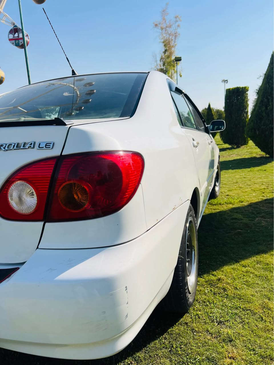 للبيع كورلا نحله 2006
سنويه للـ28
بطاقة بانزين
السياره بيها 3 قطع صبغ بدون دواخل 
السعر 92
وبيها مجال 
*********** كركوك, العراق
