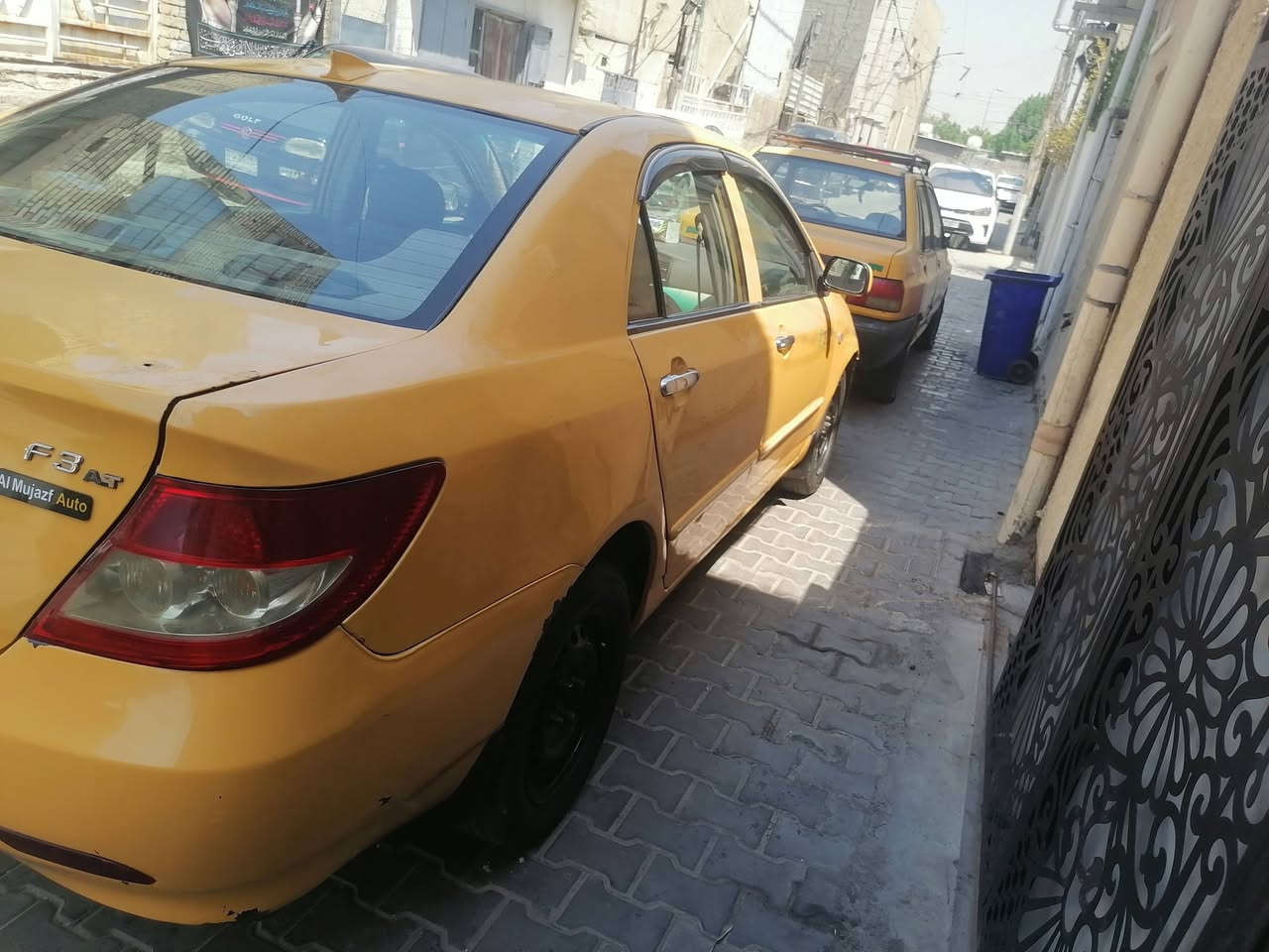 السلام عليكم بيوادي 11بيه جاملغ صبوغ كير ومكينه لانسر راقم جديد بغداد مصفره من كلشي بغداد حي القاهرة قرب جسر لبنوك 48/***********
