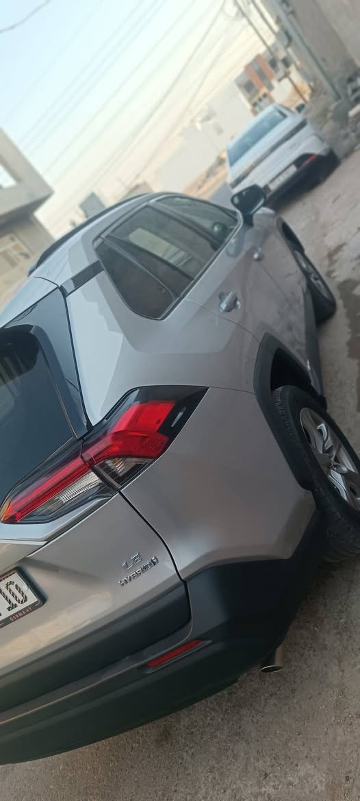 السلام عليكم   
اللهم صل على محمد  

 مTOYOTA  امريكي 2024
  
   شرط التحويل رقم بغداد دولي دولي
 
محرك 4 سلندر     2500 هايبرد
   

 السياره   بيها فقط البنيد مبدل بلادي دوواخل نهائي مابيها 

ماشيه 63 كيلو اخت الزيرو 
 مخمل على وضع الشركه 
 السياره كلش نضيفه 
  تبريد منضومه كلها ع  
    
تجي تفحص وتقتنع واني حاضر 
        
العنوان الانبار الفلوجه 
 …السعر 205 بيها مجال حك الجيه 
 
 الشراي يتصل📞 وحياكم الله  اخوتي‏
***********
***********
