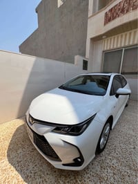 كورولا ٢٠٢٥ • هايبرد • فول مواصفات