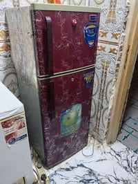 ثلاجة مستعملة • نظيفة كلش • فريزر شغال