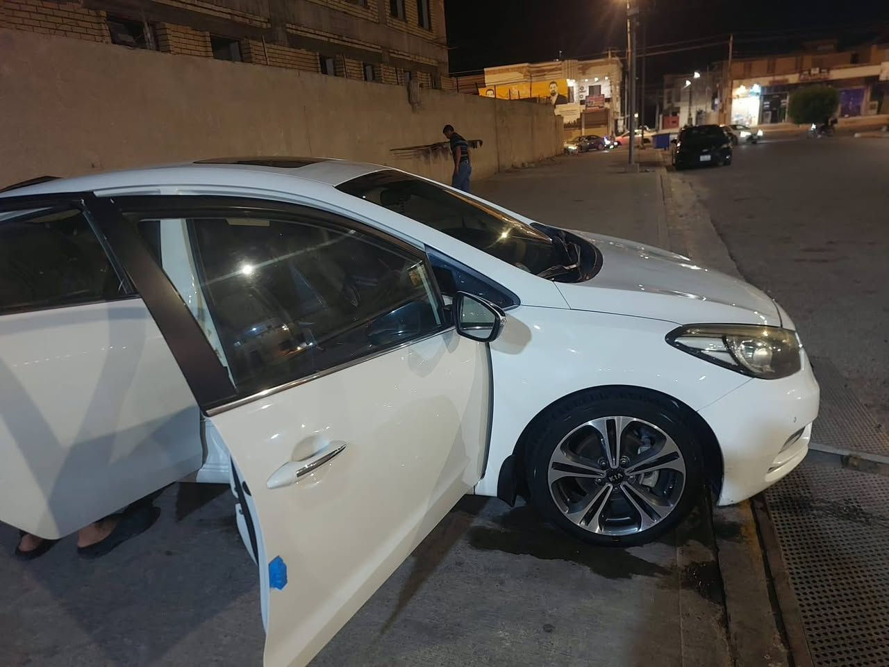 سيراتو ١٤
خليجي
لون ابيض
رقم اربيل الماني مواصفات السياره:
سلايت
ويل كب
حساسات
لدات
الوصف
بلوتوث اواكس
اشاير بالمري
تحكمات ستيرن 
كروس سرعة 
٣ مودات قيادة 
كير مكينه صدر مكفول
منظومة تبريد جديدة شغل شركة 
السياره بيها شبرين صبغ فقط موضح بالصورة الباقي
مكفول مع باردبسيط المكان
الفلوجة ..التحويل شرط البيع
التواصل على الهاتف :
***********

