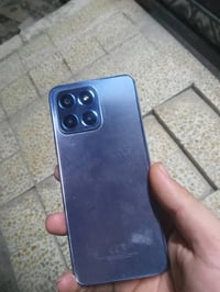 هونر اكس ٦ • ١٢٨ • شاشه مبدله