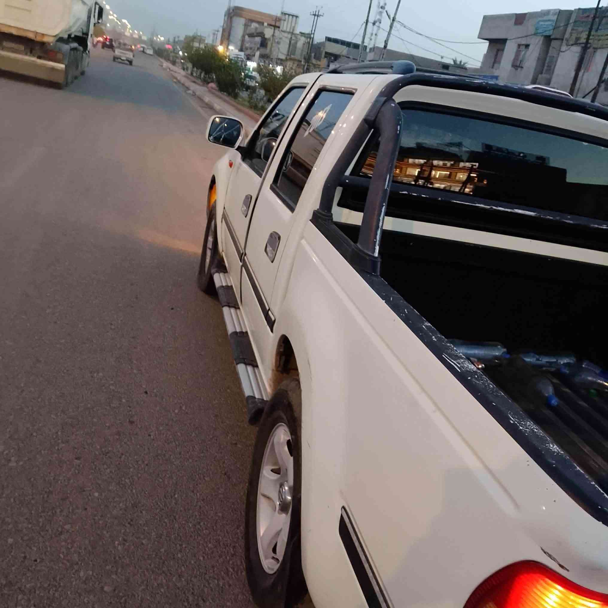 فتون 2013 قطره صبغ مابيهاسياره تخبل بالنظافه رقم ديالى 
***********  السياره مكانها بغداد تحويلها ديالى لان صاحبها رجال جبير السعر 42
