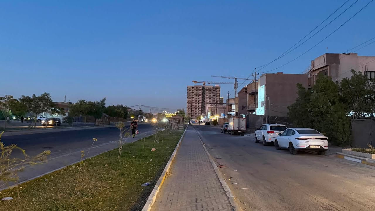 ‏السلام عليكم 🙋‍♂️ مشتملات ‏عدد اثنين للبيع 🏢
‏ حي الجهاد الأساتذة على أربع شوارع 🚦 مباشر كل مشتمل مساحتها 100 متر 📐 الواجهة خمسة نزال 20 📏 محتويات كل مشتمل 5 نوم صحيات عدد 2 🛏️
موقع مميز جدا 🌟 بناء حديث 🏗️ بعدة على قيد الإنشاء 🏗️ الاستفسار 📞 ***********
