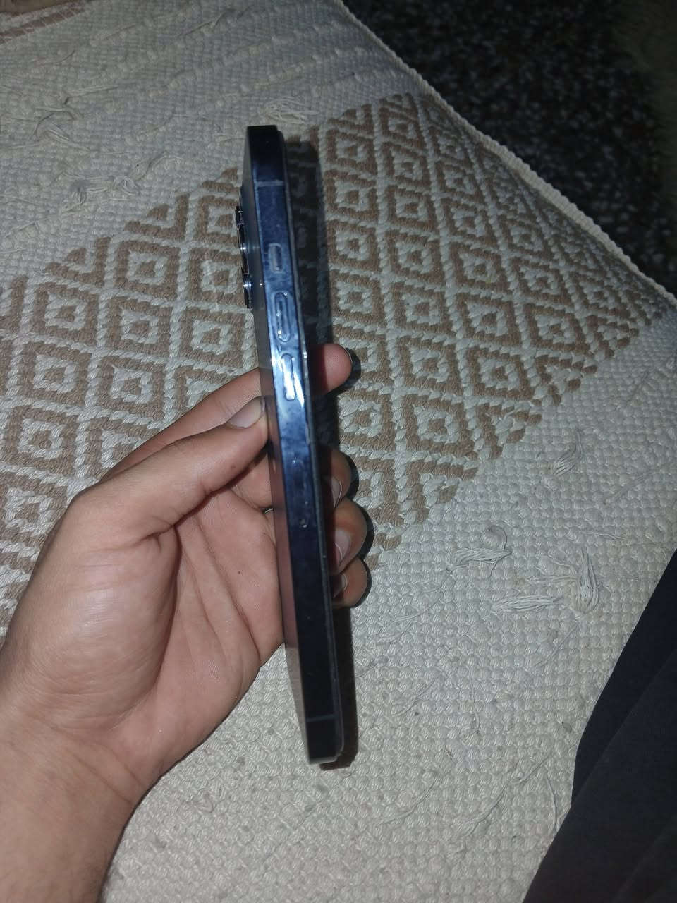 ايفون 12برو ماكس ✅
مبدل شاشه وكاله فقط ♻️
ذاكره 256وتر برو 👍جهاز نضيف الله شاهد 👌
➕للبيع سعره 325وبي مجال حك الجيه 
رقم الهاتف ***********متواجد واتساب ومازنجر ✅👍
