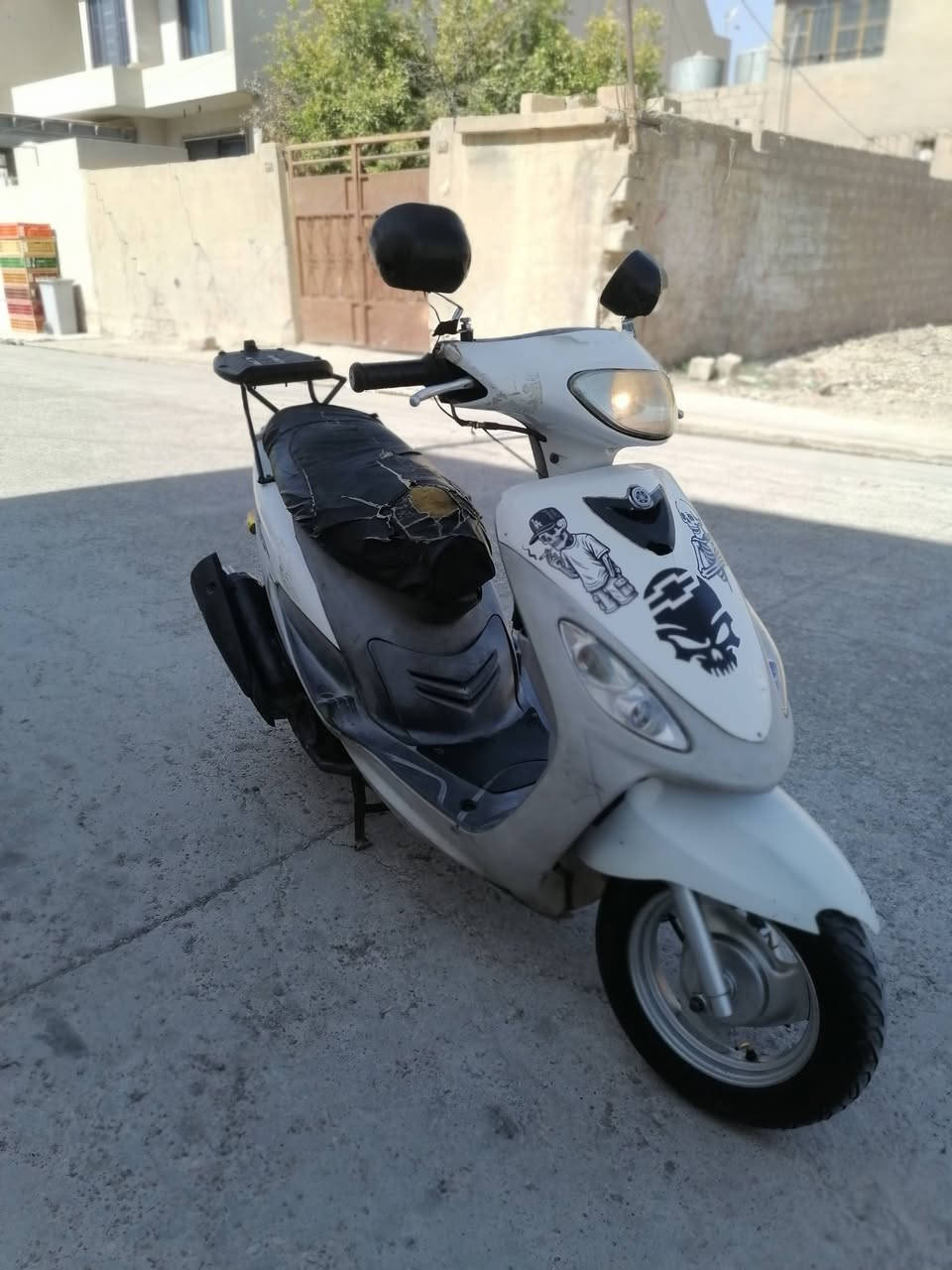 سلام عليكم ماطور ماكس منقولي البيع نضيف كهربايات كله شقال كامل اشاير ليت بك ليت كامل كفراته بلادي سوادات بلادي موديل 2008 بوشه 49 بلادي محرك مفتوح تايرات جديده ماطور نضيف سماعات شقاله مكاني بل قادسيه 2 السعر 450 وبي مجال الشراي ***********
