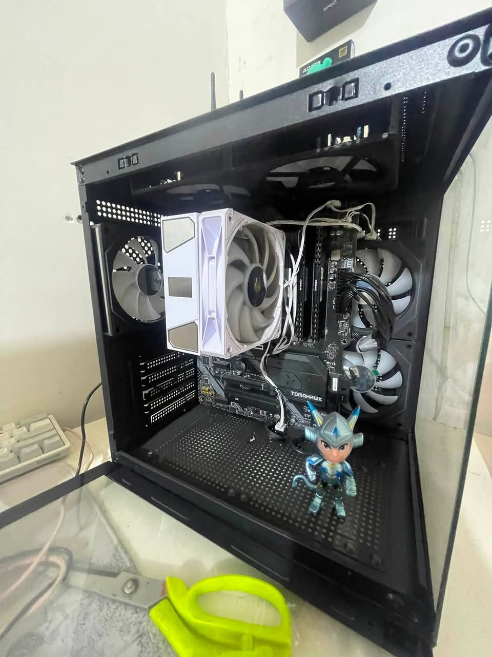 تجميعه كامله للبيع او قطع
رام 64 قطعتين القطعه 32 سرعه 3200
بورد B550
معالج r7 5700g
باور 550
وهارد وياه 256
سعره بدون رامات 500 
سعره ويا قطعه 32 650
مكاني البصره
رقم ***********
