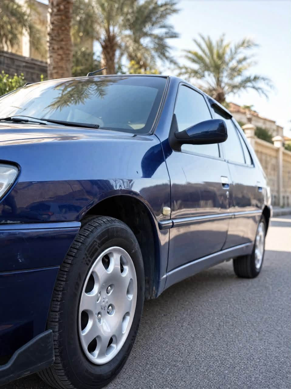 السلام عليكم

بيجو فرنسي ٣٠٦ للبيع 
موديل ٢٠٠٣ بس بالسنوية ٢٠٠١
ماشية ٢٦٠ الف
محرك ١٤٠٠ المرغوب
سيارة اقتصادية كلش وجاهزة من كل النواحي
كير ومحرك ممتاز
تبريد ثلج
جام امامي كهرباء
لايتات زينون
منظومة سنترلوك
داخل نظيف كلش
منظومة مي وبانزين نظيفة
صدر نظيف
زوج تايرات جديدة ، والزوج الباقي كلش نظيف

الگشر بي جراد 
وبيها ضربة بالجاملغ الامامي مرجعه بارد
وبيها ضربة بالجاملغ الخلفي مرجعه حار سمكري صايغ

السيارة صارف عليها اكثر من سعرها الله شاهد وعلى ايدي 

السعر ٤٢ ورقة

واتس اب : ***********
