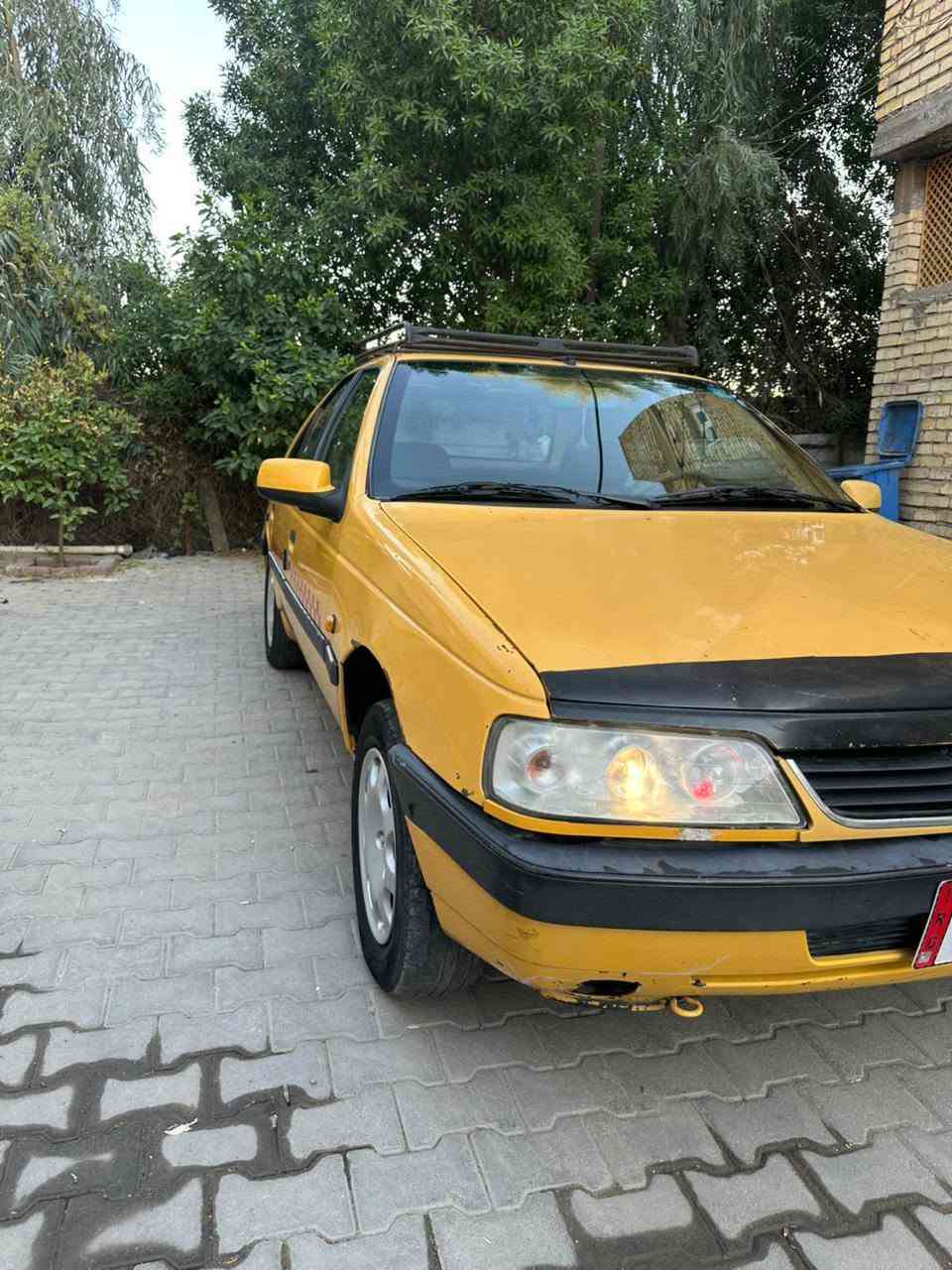 بيجو لميس 405 مديل 2013 رقم بغداد انكليزي سياره نظيفه نصبتها كلش حلوه مكينه وكير مكفوله كشرها شوفت عينك بدون خياسات على وضعها لبلادي صدرها جديد داريم شفتات جدد اصلي  جامه اماميه جديده بلاديه علمود هزه  اغلب غراضها جدد اصليه مامشتغل تكسي  بيها مال بيت فقط  نقصها تبريد ماعرف غراضه كامله من اخذتها فاتحيها وتاركيهن ماعرف شنو بضبط ومشط ستيرن قبل شهرين ونص  اشتريت جديد وشديته  وقبل سبوع كام يطلع صوت ورجه خفيه مكان سياره بغداد تحويل مباشر ثاني يوم  سعرها 25 وبيها مجال  تجي وتشوف بعينك  وتدلل  
***********
عبدو الكردي

