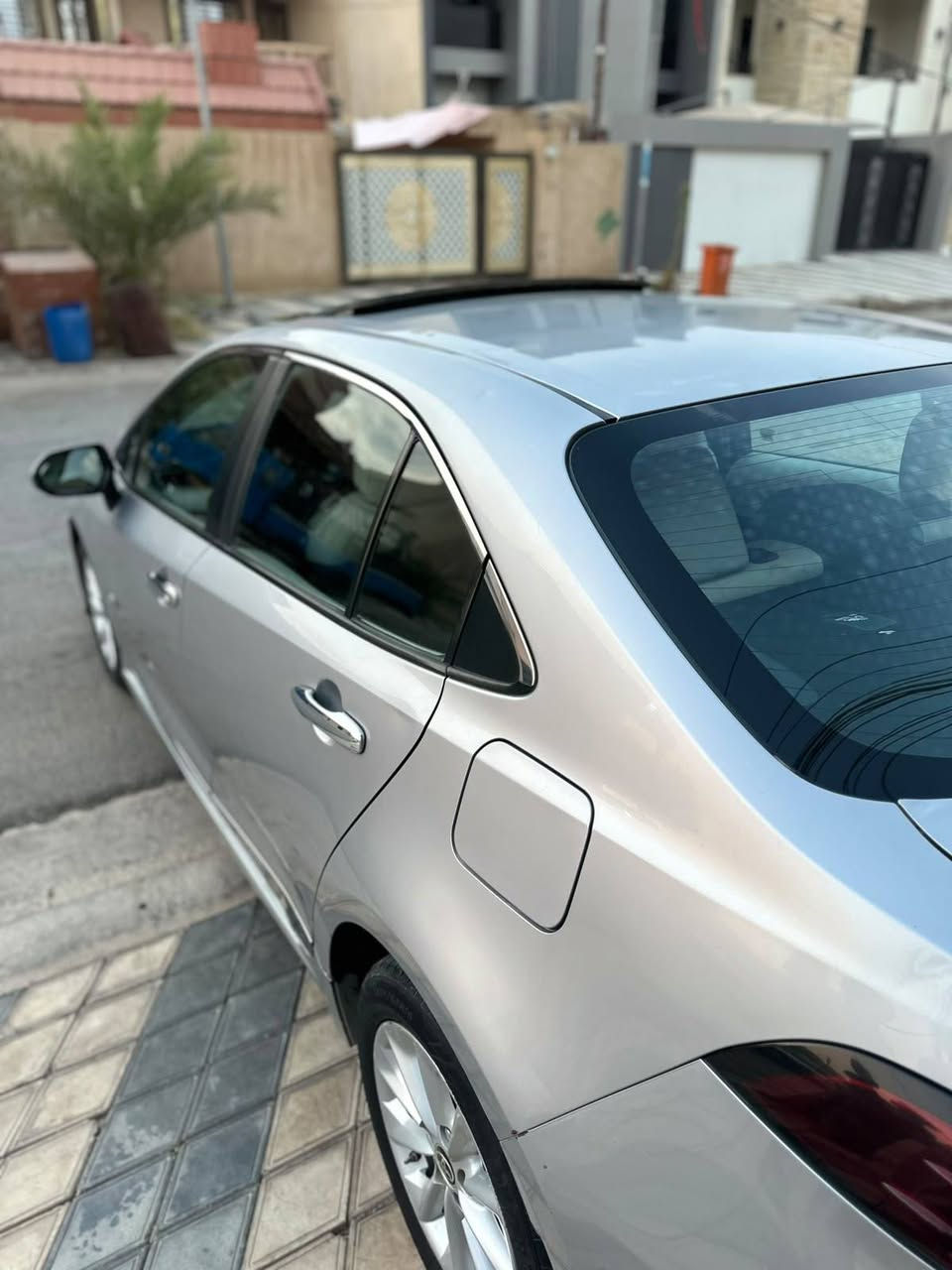 كورلا موديل2022 خليجي فول مواصفات 1 علا 1
ماشيه 130
رقم جديد أربيل
هزه جديده
سنويه جديده 
4 مكانات بارد كد شبر فقط
مابيه صبغ خلاص 
العنوان صلاح الدين الشرقاط قرية سديره سفلى
رقم الهاتف *********** 
السعر 150 بي مجال قليل جدا

