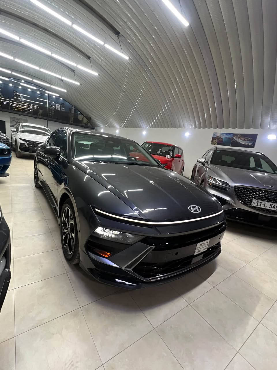 من صالة عرض شركة جميرا
Hyundai Sonata 2024 
هونداي سوناتا 2024 
بدون ايرباك جاملغ ايمن مبدل نفس اللون 
ماشيه 13 mile 
داخل ابيض بدون رقم تترقم المحافطة الي تعجبك 
للأستفسار م. أمير جميرا 
***********

