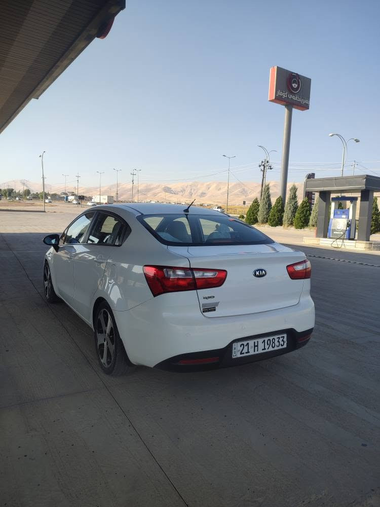 Kia rio 2014

بێ بۆیاخ      ***********
تۆماتیک ناوقه یسی ئاوێنه ئیشاره ت
سوکان ڤۆلیۆم
که م ڕۆشتوو 
سه نه وی تازه 2030 السليمانية, العراق
