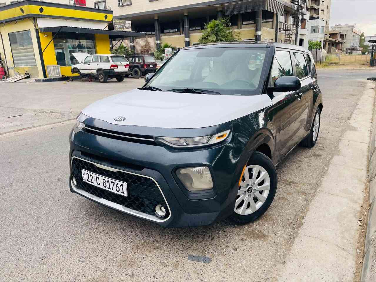 كيا سؤل ٢٠٢١سندوقي بؤياغة لةگةل ٣جي سارد ي هةية گير و مةكينةو تةبريدي بةشةرتة رةقةم سةنةوي و هةموو شتي نويية تاكو ٢٠٢٩ سةيارةكة هةموو شتيكي جاهيزة پيشي كةپسة بي ئيرباگة جمپيكي خةفيفي پشتي هةية ناو سندوقي نيية  *********** أربيل, العراق
