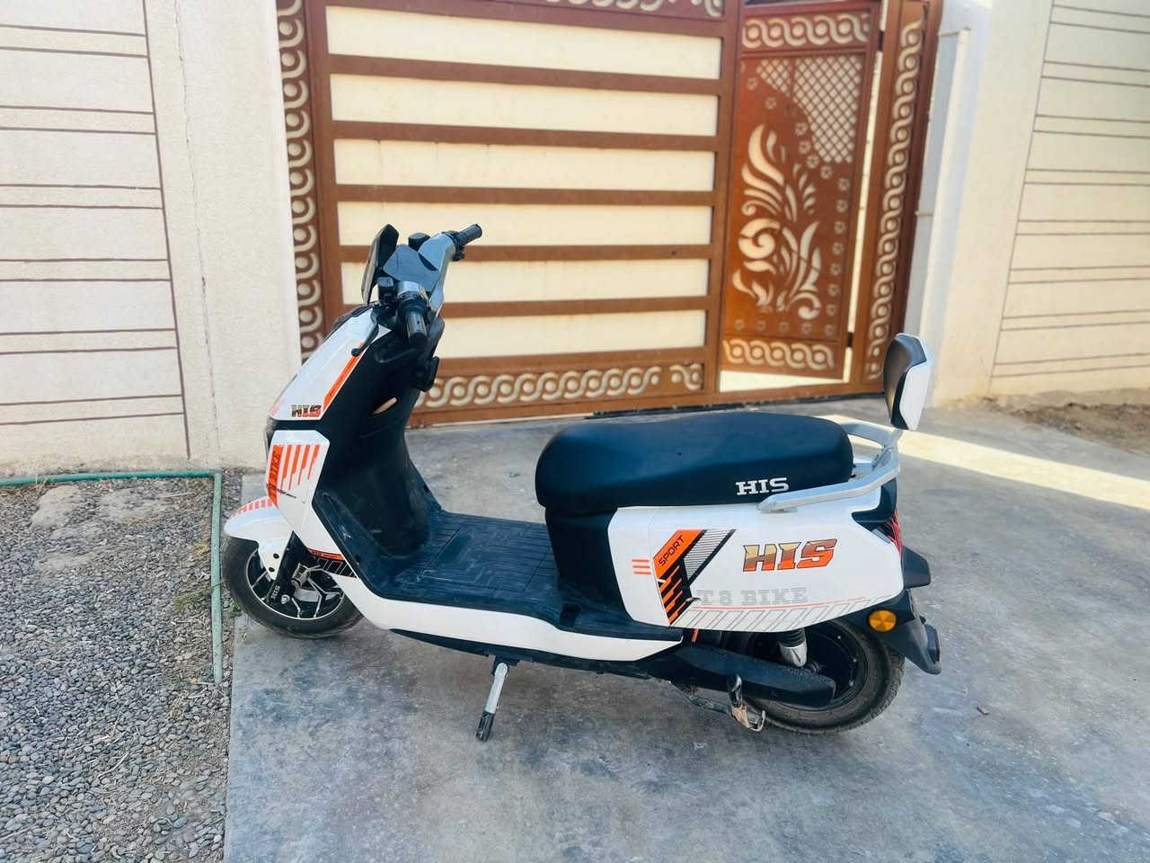 السعر 850 بي مجال 
‏‪***********
