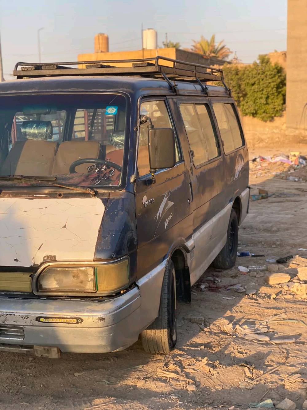 كيا بستا موديل 93 سنوية لل27 مصفره رقم واسط معمره شواصي خلفية وحصيره محرك اكسل كير خير من الله مكان واسط الصويره السعر 30 وبيه مجال للشراي
***********
