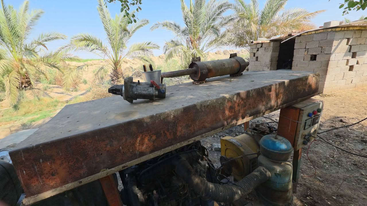 السلام عليكم ورحمة 
مولد كيا  كاضه مكينه 
راس توليد 30 كيفي شاصي نضيف مع سلف مع باتري السعر مليون رقمي *********** عمارة, ميسان

