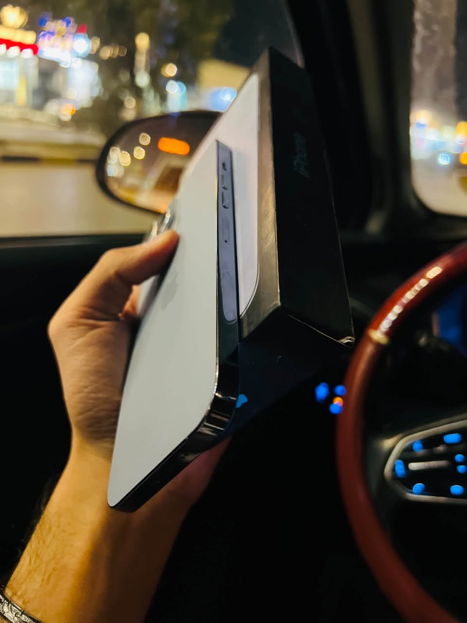 ايفون ١٣ برو ماكس • ذاكرة ٢٥٦ • شاشة وبطارية مستبدلة