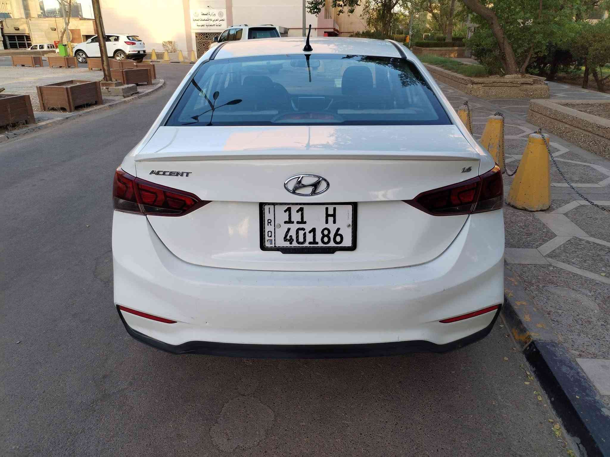 سلام عليكم اكسنت خليجي ١٦٠٠ دوش فول مواصفات موديل ٢٠٢٠ سياره جاهزه سنويه بأسمي ماشيه ٧١ بيه صبغ ربع جاملغ ويم علامة الهوندا بالصندوك شبر،، محرك كير ما مفتوح،، مابيه نقص،، جاهزه،، السعر ١١٥ الشراي يتصل *********** بغداد تحياتي،،
