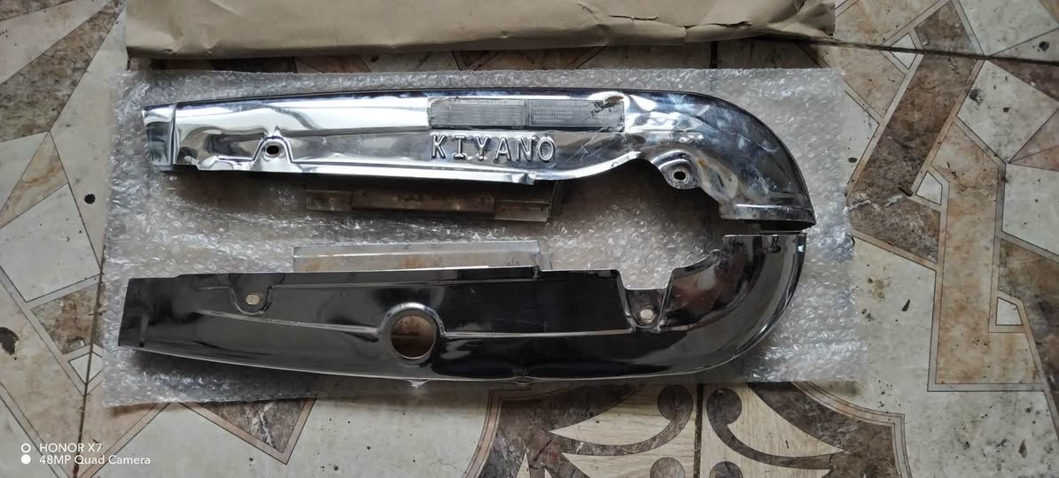 قەباغ زنجیر ستیل کڕۆم عەصڵی نرخ 10هەزار مووشتەری تێل بکە شوێن دەربەندیخان

نص مكتوب في الصور:
- O HONOR X7
- 48MP Quad Camera
- HONOR X7