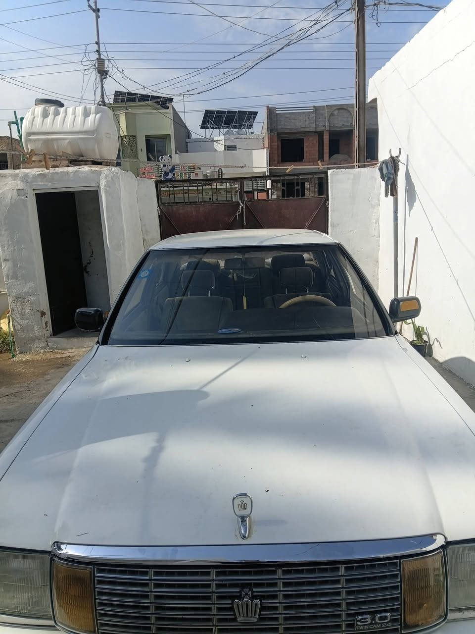 البيع تيوتة هرتوب موديل 1992،سنوية الى 2029،رقم بغداد،، شرط تحويل صافية كلشي ماعلية،، مكينة بطة 250،كير اتو خير من اللة،، سيارة جهازة من كلشي مذب علية الف سيارة الاظربة ولا صبق ولا خياس بعدة بلاد،، كهربائية كل شغالة تواير جديدة تخم اسبيرة،، صدر جديدة،، يعني شغل توانس بية،، فخامة بعد،، سعرة 29ورقة، بية مجال الطبين،، ستفسار اتصل ***********،، العنوان ديالى المقدادية،، سيارة تقفل على رموت،،  مسجل دمام قرص،، تبريد جان شغال فجة طفة يرادلة شي قليل دب علية يشتغل،، مرواس ينطيني فرق عادي
