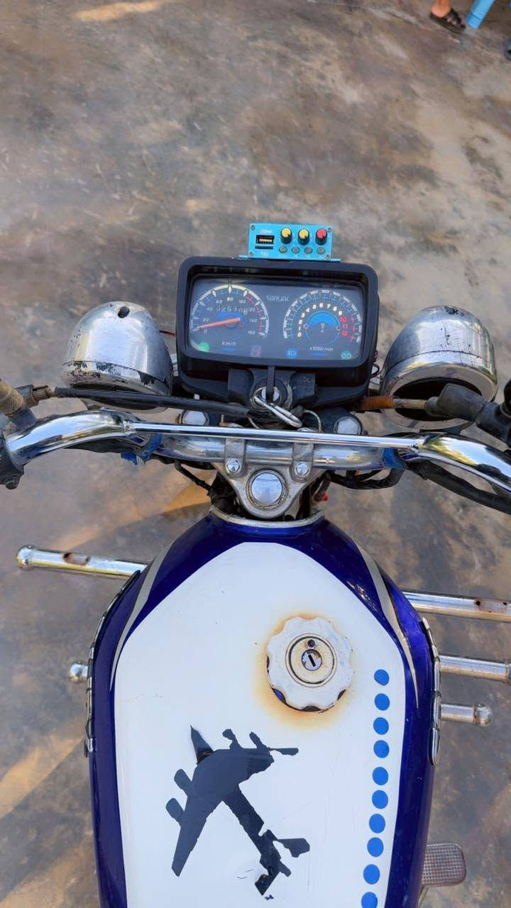 🏍️ دراجة سيفان موديل ٢٠٢٣ للبيع

الدراجة نظيفة وجاهزة، وحالتها ممتازة.ض

💰 السعر: ٥٠٠ ألف دينار، وبيها مجال.
📍 الموقع: ديالى – دلي عباس.
📞 للاستفسار والاتصال: ***********
