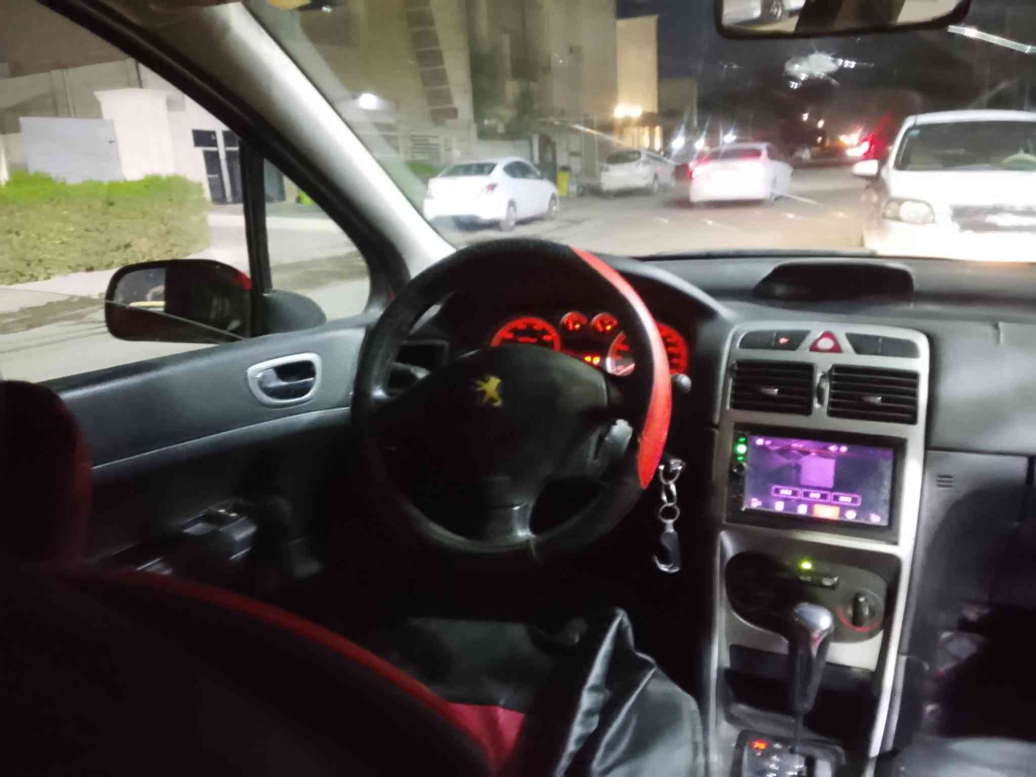 بيجو 307 مكينه وكير مكفول حداديه تخم تاير صدر مامي خلفي بيه مكانت صبغ تحويل مباشر
السعر 45وبيه مجال بسيط
مكاني بغداد بلديات
***********
