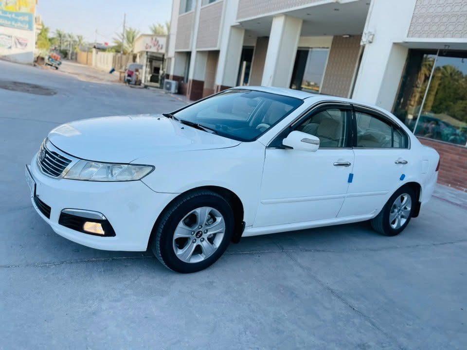 السلام عليكم.  

كيا اوبتما 2009. خليجي.          رقم بغداد.  الجديد.   تحويل مباشر. 

مكينة 2000 دوش.  وضع شركة.   

مواصفات. فول.     فتحة.  اشاير     تحكمات   داخل بيجي.    ويل كروم.   وباقي المواصفات معروفة. 

گير ومحرك وتبريد.  وحدادية وتخم تاير. جديد.  

بيها.  هلالات الجاملغات الخلفية.   رش.   بسيط.   مع جاملغ امامي.  صبغ.   

بدون داخل.  بدون اي.  حادث.      

للبيع.  السعر.  106.      بيها مجال للاتصال.    

***********.  مكاني بابل
