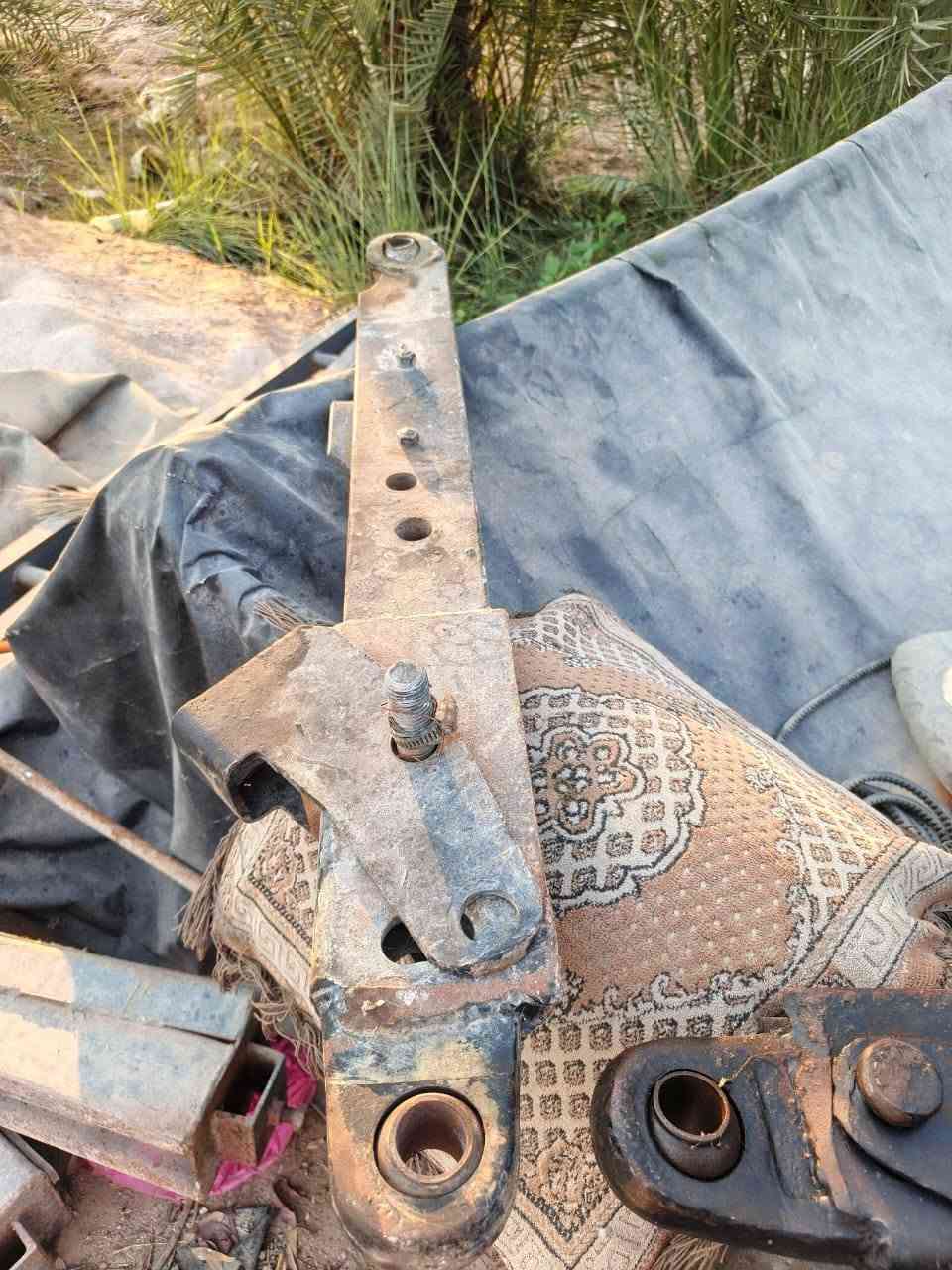 السلام عليكم ليزر كامل مع اغراضه والمسند (ليزر - عربانة - تاير - ذرعان ٢)
الليزر ٨ ملايين العربانة ١ مليون التاير ٢٠٠ الف والذرعان ٢٠٠ الف
العنوان النجف الاشرف التواصل فقط على الرقم والواتساب *********** النجف, العراق
