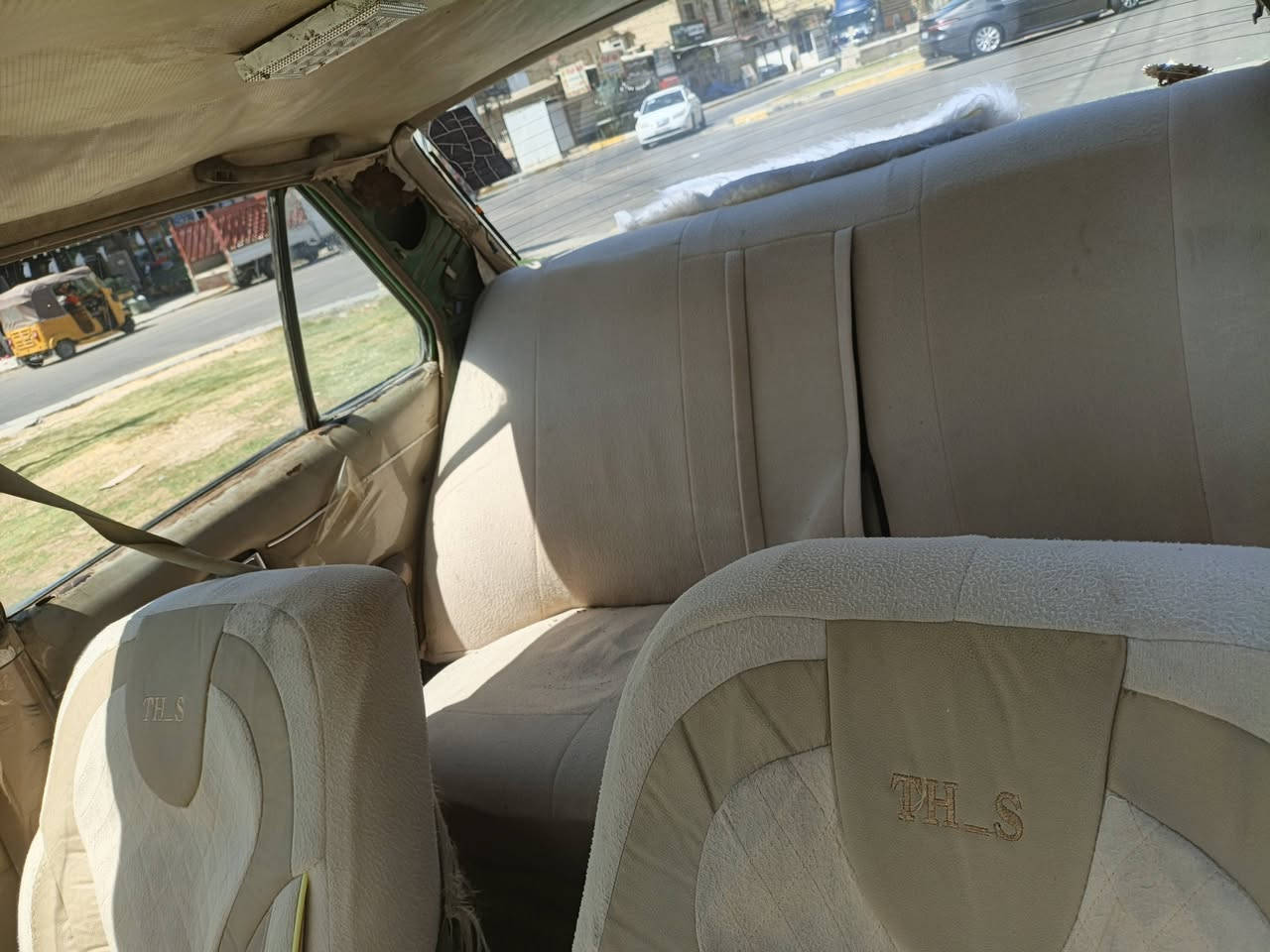 سلام عليكم كرونه ل بيع سياره خير من الله بس نقص تبريد فقط 
كير ومكينه خير من الله سياره نضيفه صبغ ل جماليه ويرادله بوليش فقط موديل 80 تحويل ثاني يوم مكاني بغداد رقمي ***********
رقم ثاني‏‪***********‬‏ سعر 40 وبيها مجال
