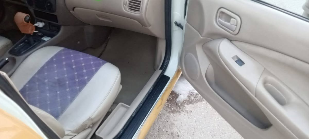 سني ياباني 2008محرك قبغ اسود 1800كير اوتو تخم تاير تبريد ثلج بيه تاخير بالدي الصبح وبعدين طبيعي يمكن فلتر واذا كير ينزل من سعر السياره صدر امامي جديد تحويل ثاني يوم مصفره غرامات السعر 75للتواصل ***********
