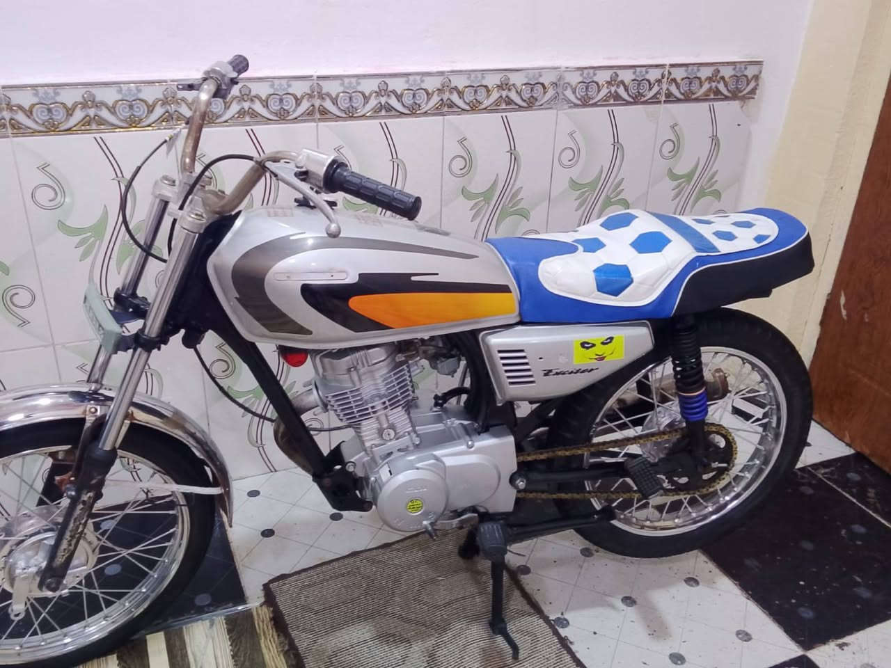 السلام عليكم دراجه اصولي 2008 السعر 500 وبيها مجال العنوان بصره القبله ***********
