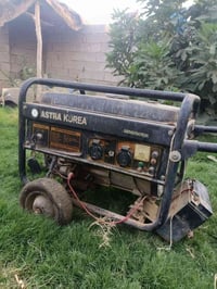 مولد منزلي • ASTRA AST7000DXEWH • بحالة جيدة