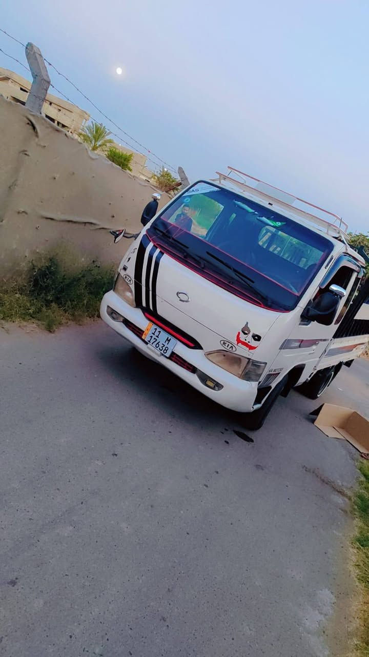السلام عليكم كيه سامسونك للبيع موديل 2000 سياره جاهزه خير من الله مكاني ديالئ بعقوبه تقاطع الساده السياره بسمي تحويل ثاني يوم *********** /‏‪***********‬‏ السعر 60 بيها مجال حك جيه
